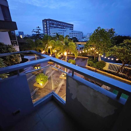 Cubao Manhattan Heights Unit 5A Tower C Quezon City Ngoại thất bức ảnh