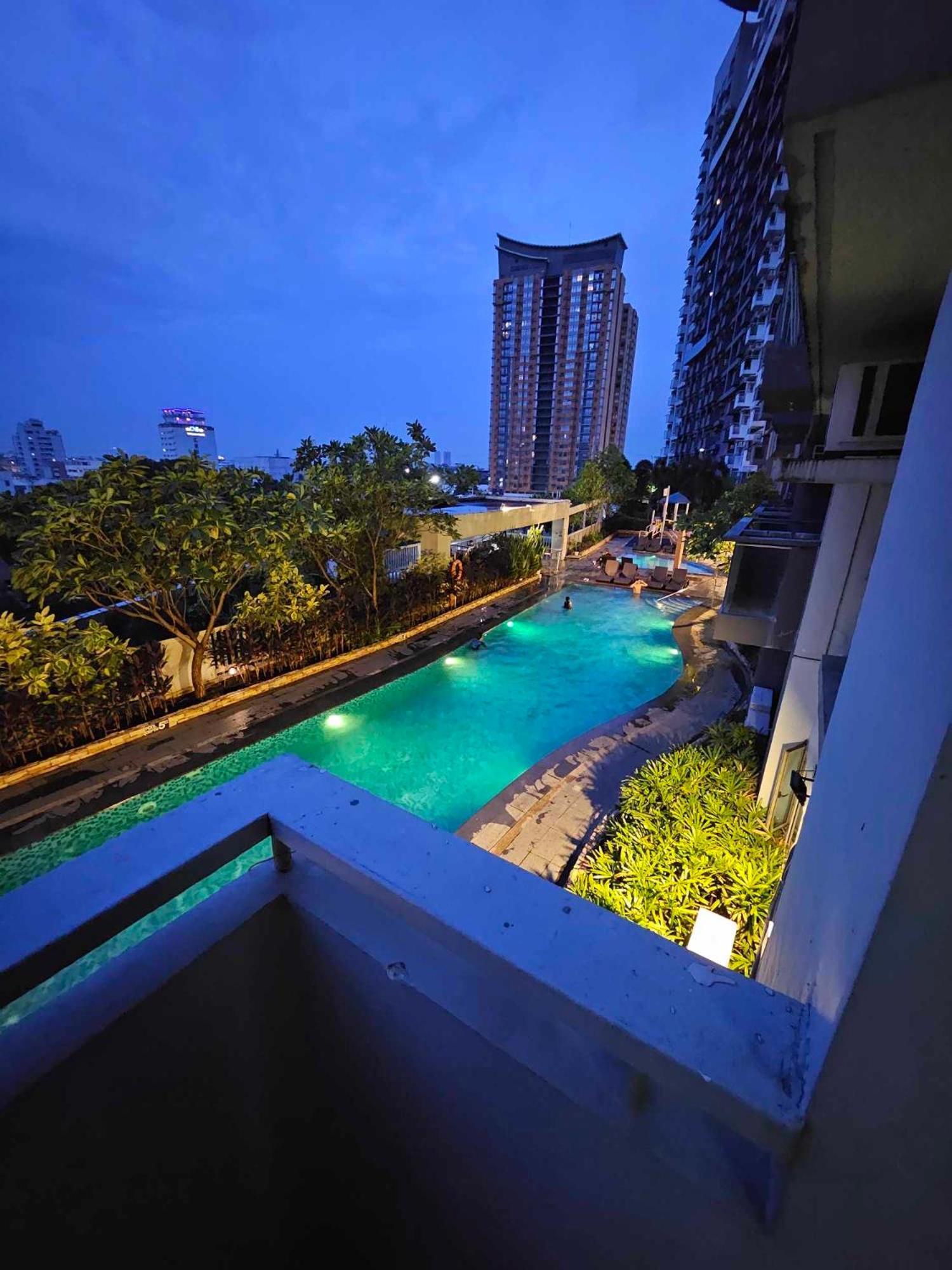 Cubao Manhattan Heights Unit 5A Tower C Quezon City Ngoại thất bức ảnh