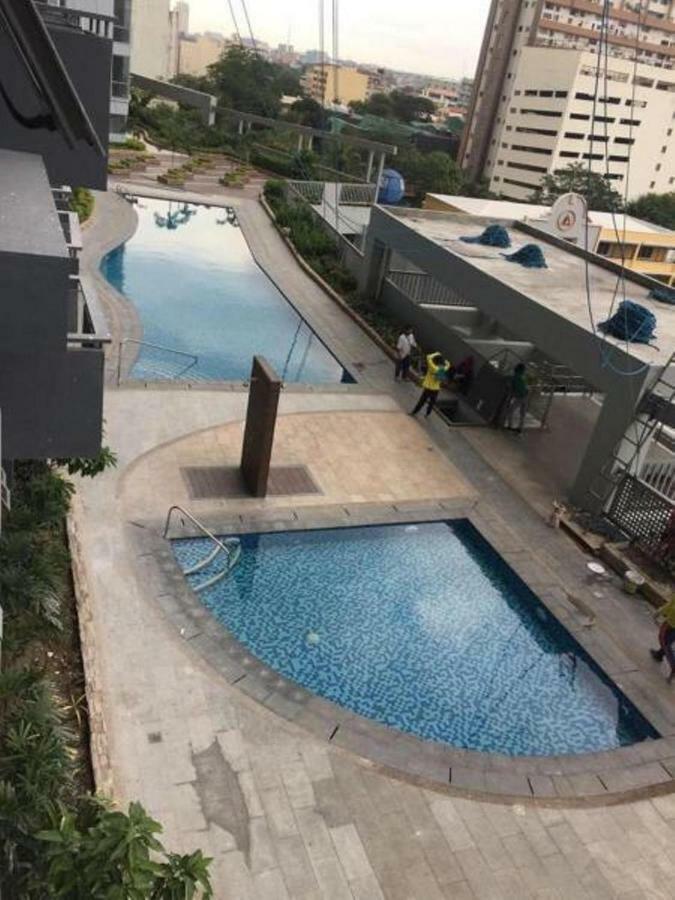 Cubao Manhattan Heights Unit 5A Tower C Quezon City Ngoại thất bức ảnh