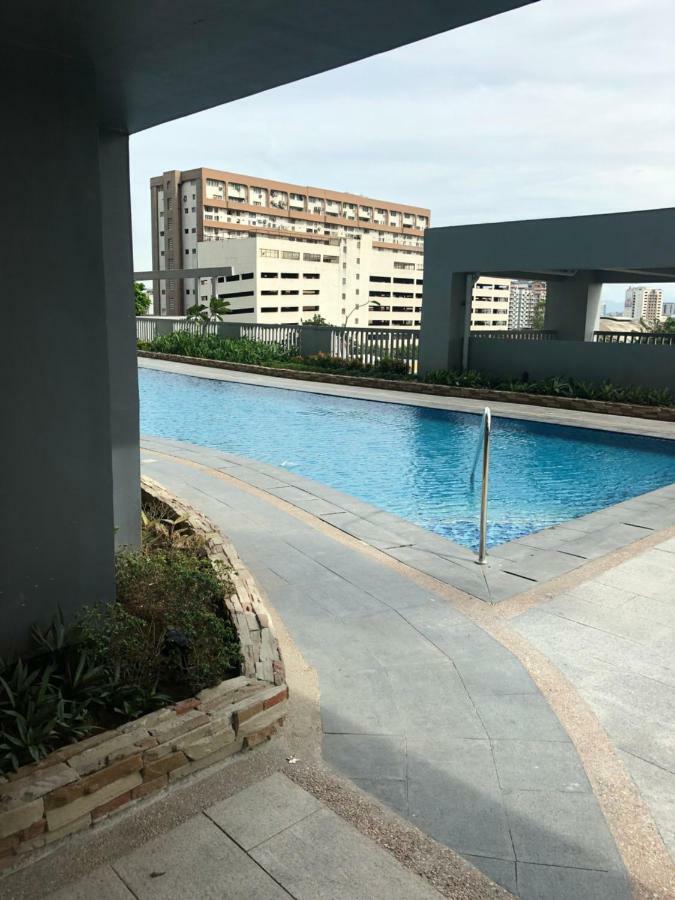 Cubao Manhattan Heights Unit 5A Tower C Quezon City Ngoại thất bức ảnh