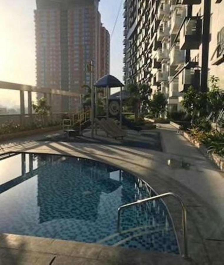 Cubao Manhattan Heights Unit 5A Tower C Quezon City Ngoại thất bức ảnh