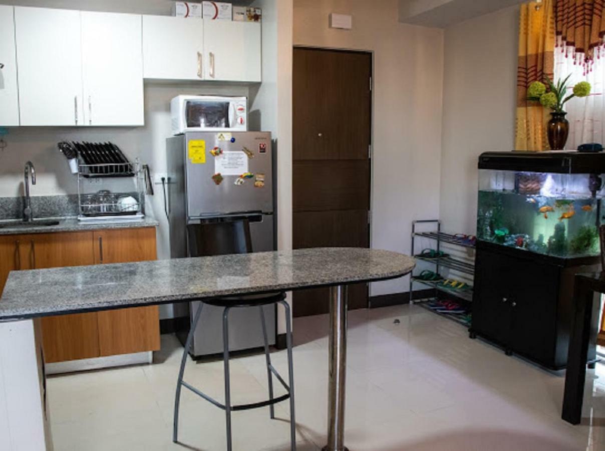 Cubao Manhattan Heights Unit 5A Tower C Quezon City Ngoại thất bức ảnh