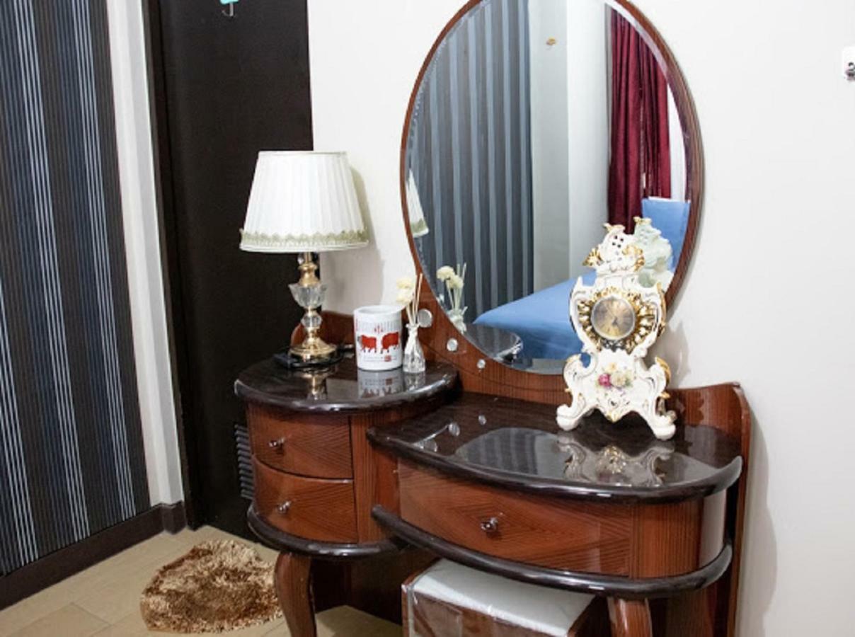 Cubao Manhattan Heights Unit 5A Tower C Quezon City Ngoại thất bức ảnh
