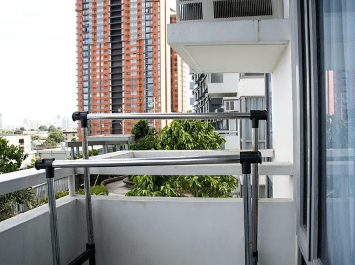 Cubao Manhattan Heights Unit 5A Tower C Quezon City Ngoại thất bức ảnh